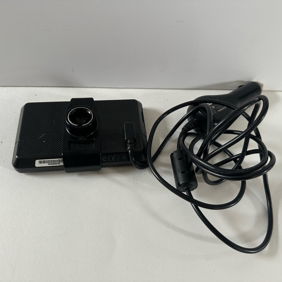 Garmin nuvi GPS Device with Mount and Charger 255W - Picture 2 of 9